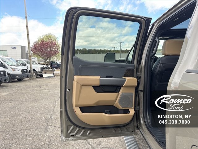 2026 Ford Super Duty F-350® Lariat®