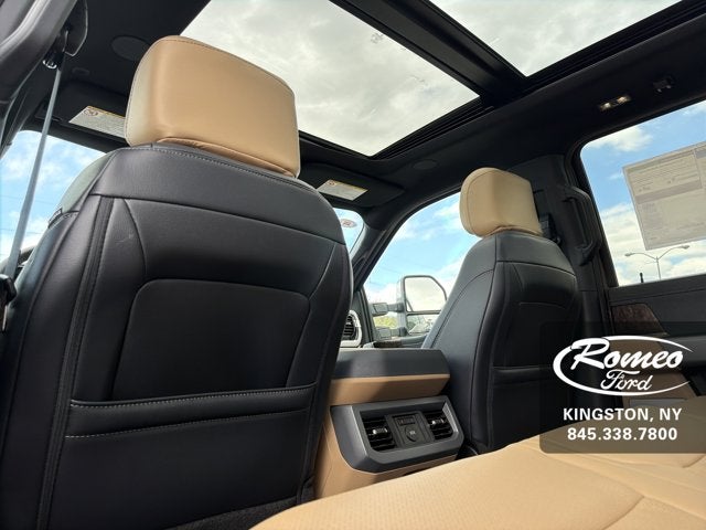 2026 Ford Super Duty F-350® Lariat®