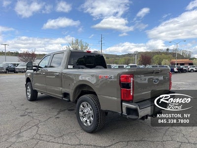 2026 Ford Super Duty F-350® Lariat®