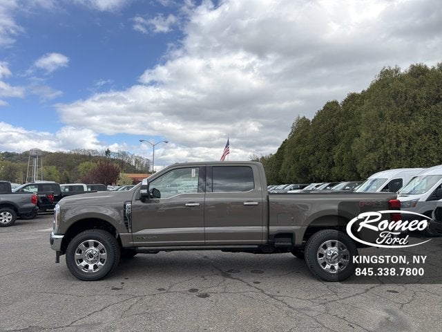 2026 Ford Super Duty F-350® Lariat®