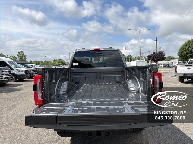 2026 Ford Super Duty F-350® Platinum®