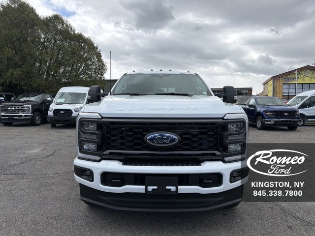 2026 Ford Super Duty F-350® XL