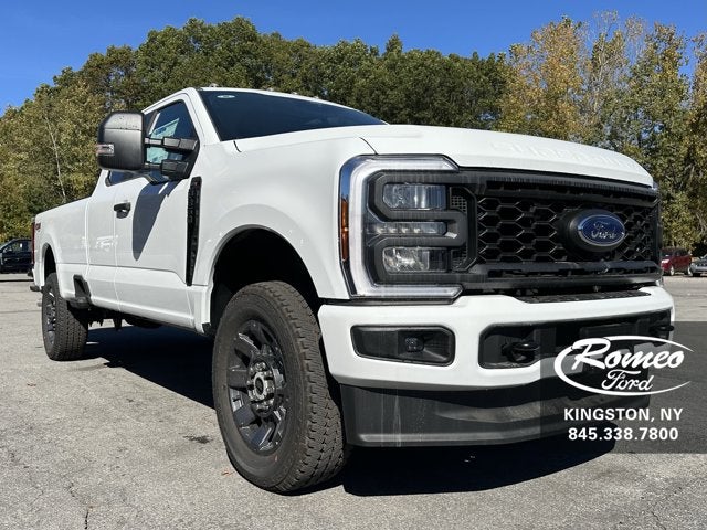2026 Ford Super Duty F-350® XL