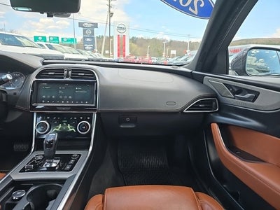 2020 Jaguar XE R-Dynamic S