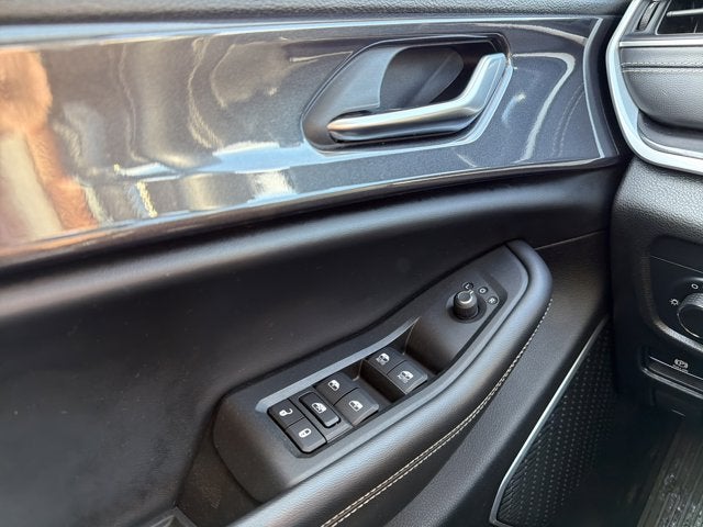 2021 Jeep Grand Cherokee L Laredo