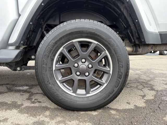 2022 Jeep Gladiator Overland