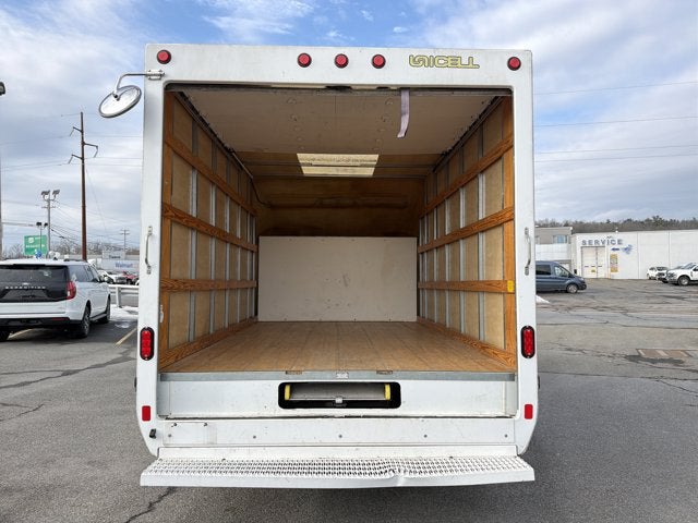 2019 Ford E-350SD Base Cutaway