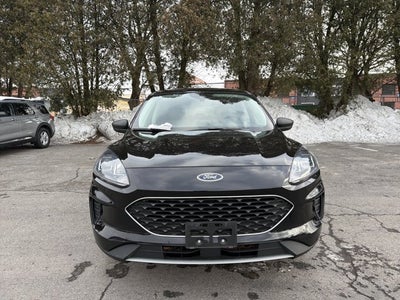 2022 Ford Escape Hybrid SE