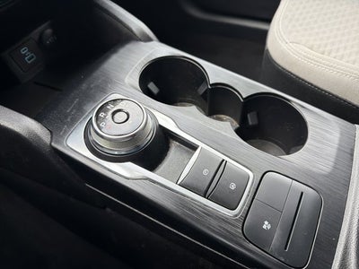 2022 Ford Escape Hybrid SE