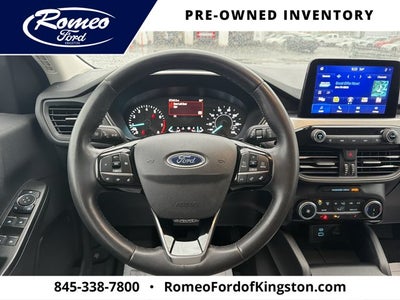 2022 Ford Escape SE