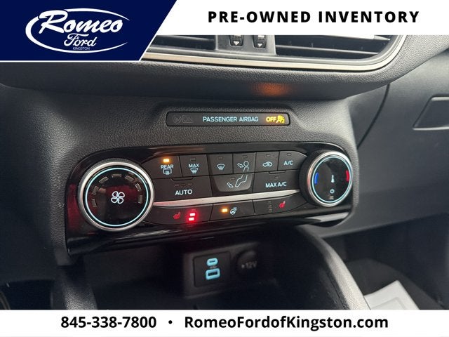 2022 Ford Escape SE