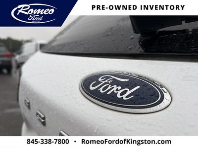 2022 Ford Escape SE
