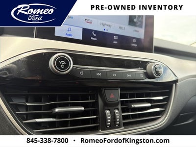 2022 Ford Escape SE