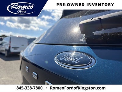 2020 Ford Escape SE