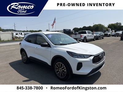 2023 Ford Escape Hybrid Active