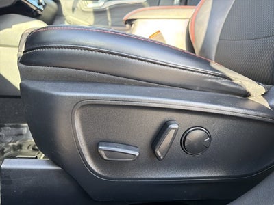 2024 Ford Escape ST-Line Select