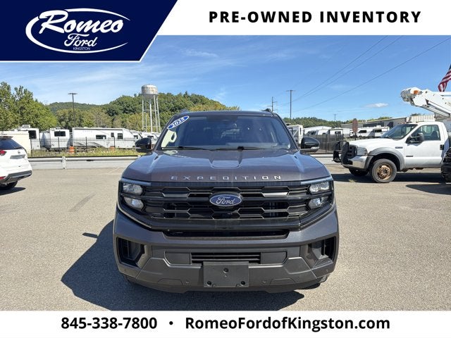 2025 Ford Expedition Active
