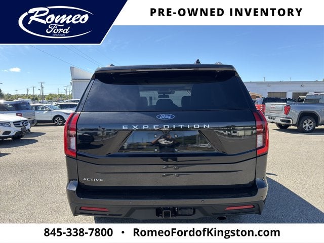 2025 Ford Expedition Active