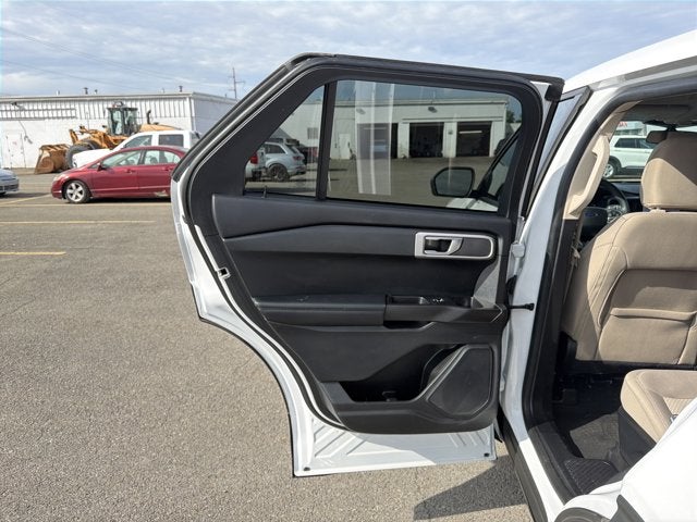 2022 Ford Explorer Base