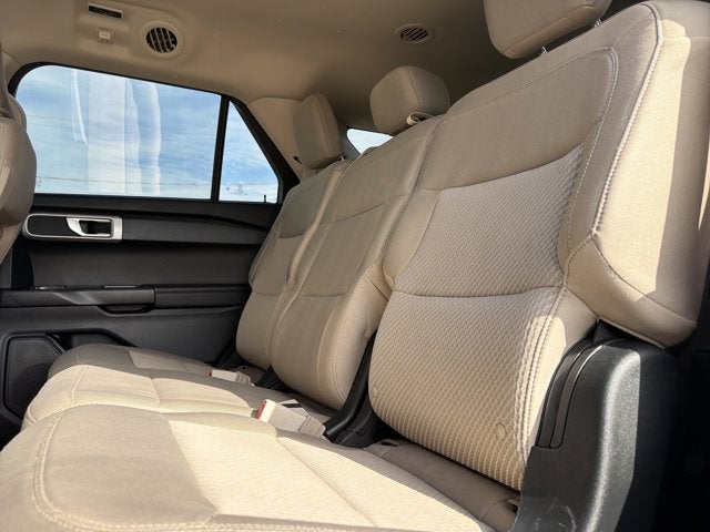 2022 Ford Explorer Base