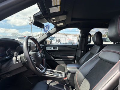 2022 Ford Explorer ST-Line