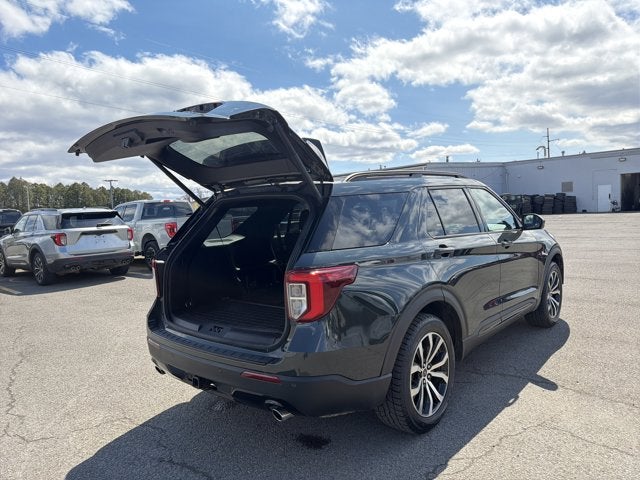 2022 Ford Explorer ST-Line
