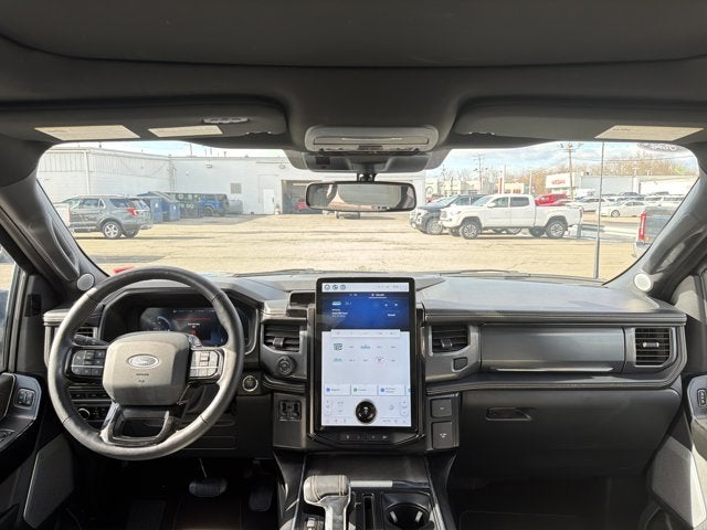 2023 Ford F-150 Lightning Platinum