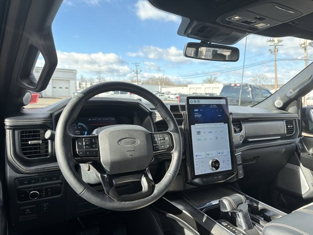 2023 Ford F-150 Lightning Platinum