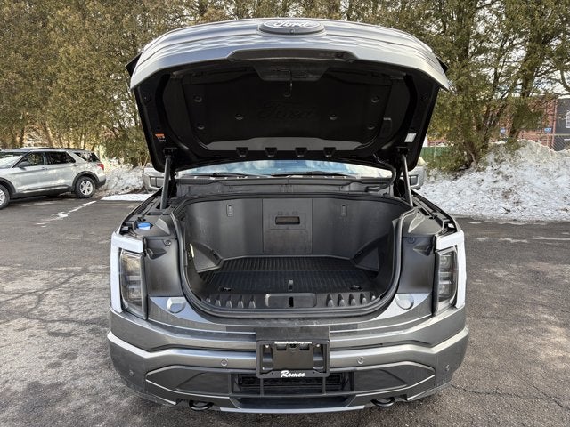 2024 Ford F-150 Lightning Lariat