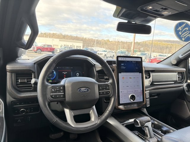 2024 Ford F-150 Lightning Lariat