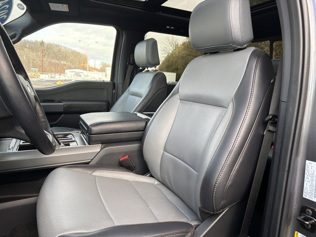 2024 Ford F-150 Lightning Lariat