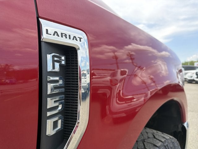2022 Ford F-250SD Lariat