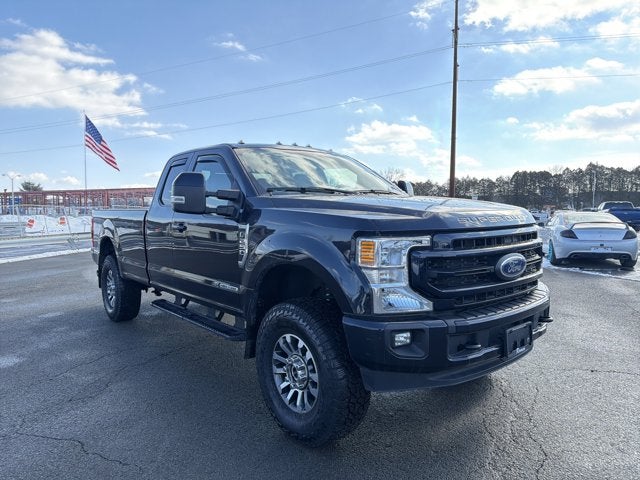 2022 Ford F-250SD Lariat