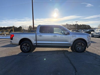 2023 Ford F-150 Lightning Lariat