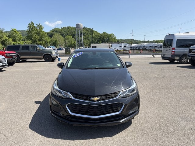 Used 2017 Chevrolet Cruze LT with VIN 1G1BE5SMXH7158221 for sale in Eddyville, NY