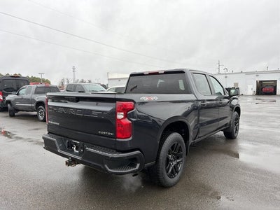 2022 Chevrolet Silverado 1500 Custom