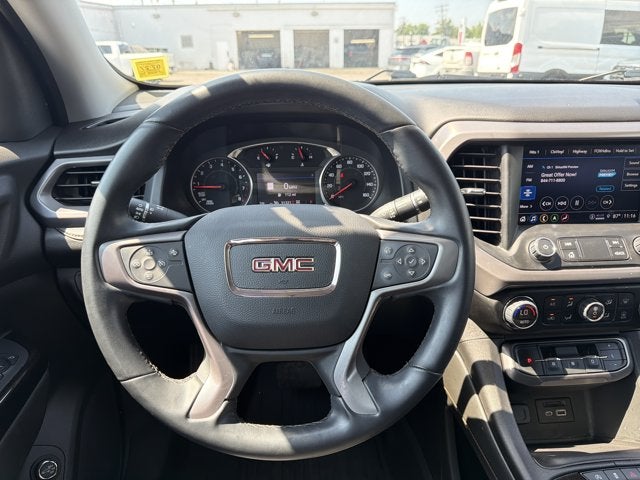 2023 GMC Acadia AT4