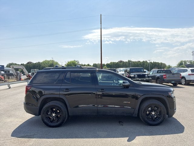 2023 GMC Acadia AT4