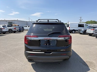 2023 GMC Acadia AT4