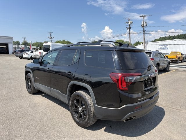 2023 GMC Acadia AT4