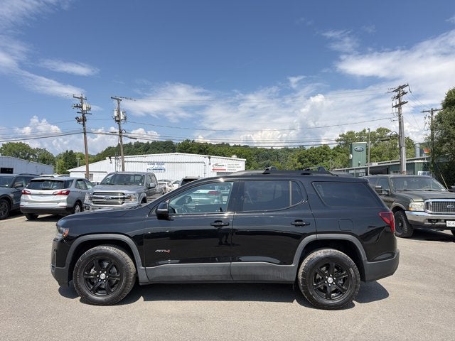 2023 GMC Acadia AT4