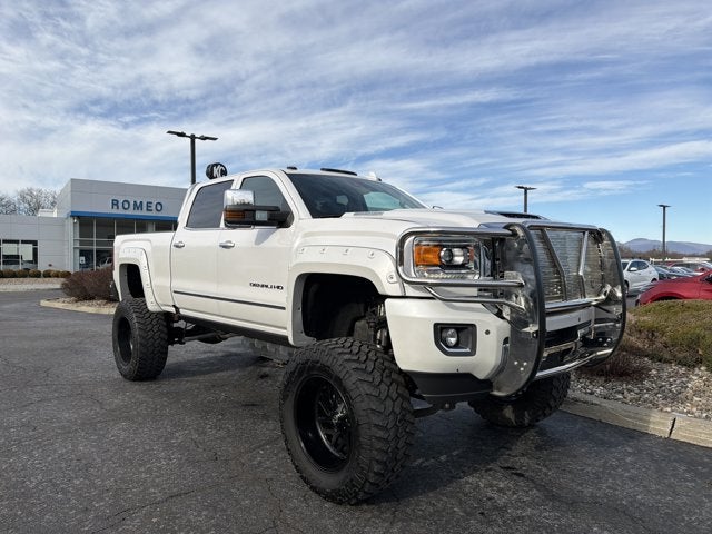 2019 GMC Sierra 2500HD Denali