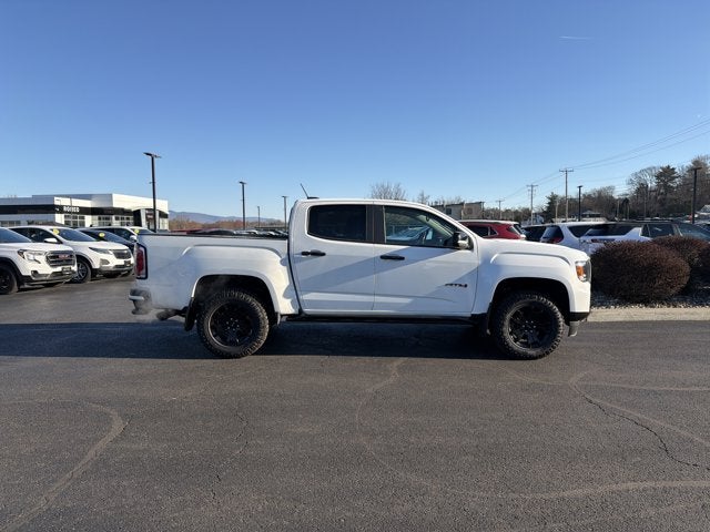 2022 GMC Canyon AT4 w/Leather