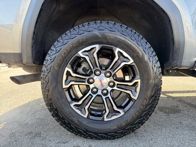 2024 GMC Canyon AT4