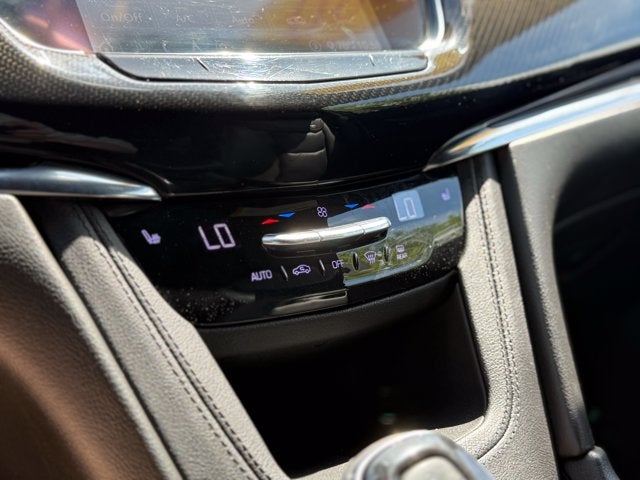 2020 Cadillac XT6 Sport