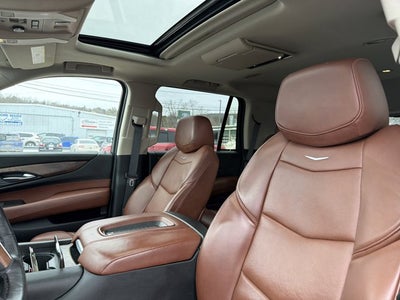 2020 Cadillac Escalade Luxury