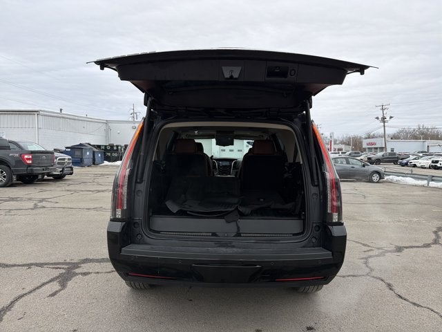 2020 Cadillac Escalade Luxury