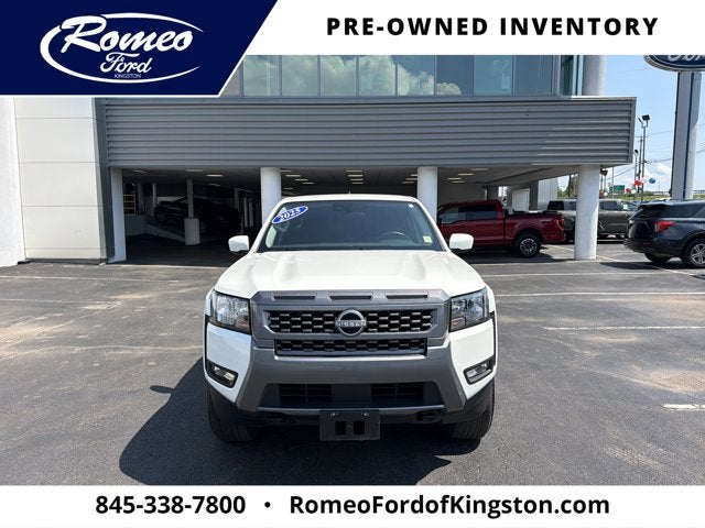 2025 Nissan Frontier SV