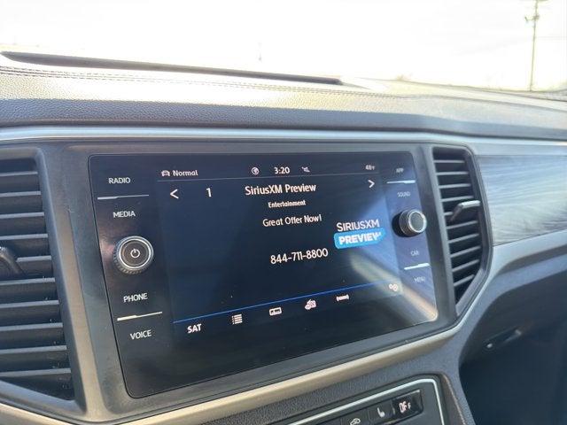 2020 Volkswagen Atlas Cross Sport 2.0T SE w/Technology