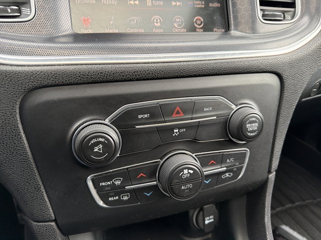 2015 Dodge Charger SXT